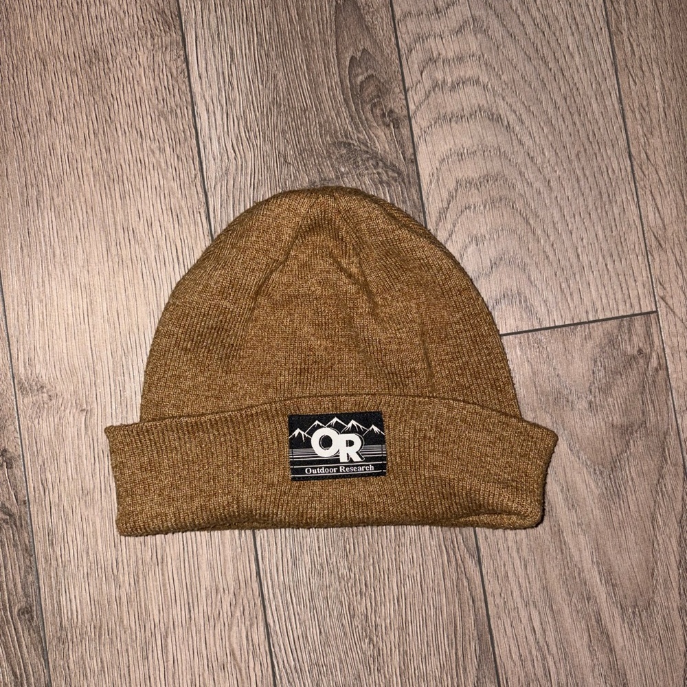❌SOLD❌ - Outdoor Research Tan beanie